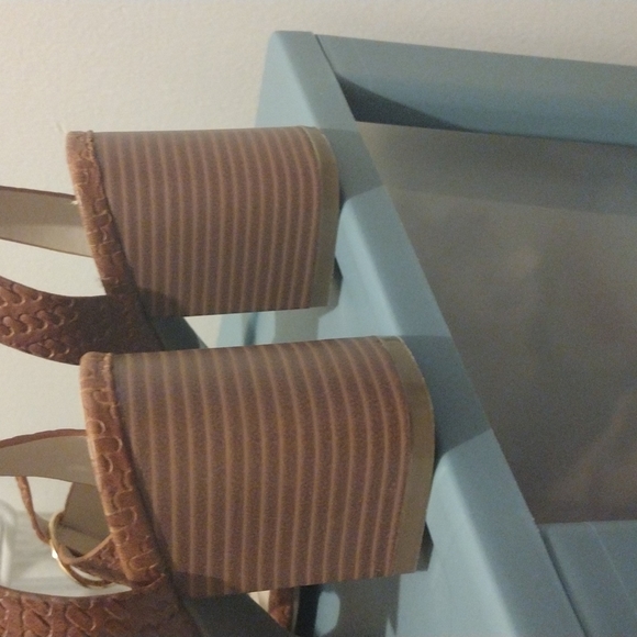 Size 11 women's brown ankle strapped block heel shoes - Picture 8 of 10